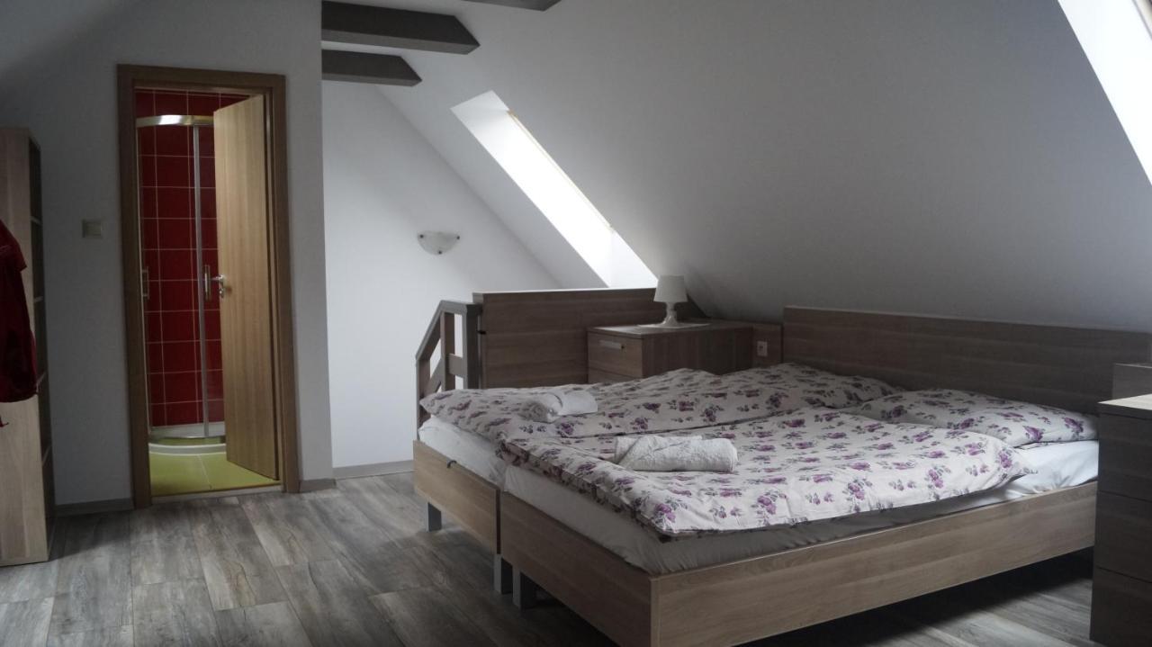 Penzion Jolla Červený Kláštor Eksteriør bilde
